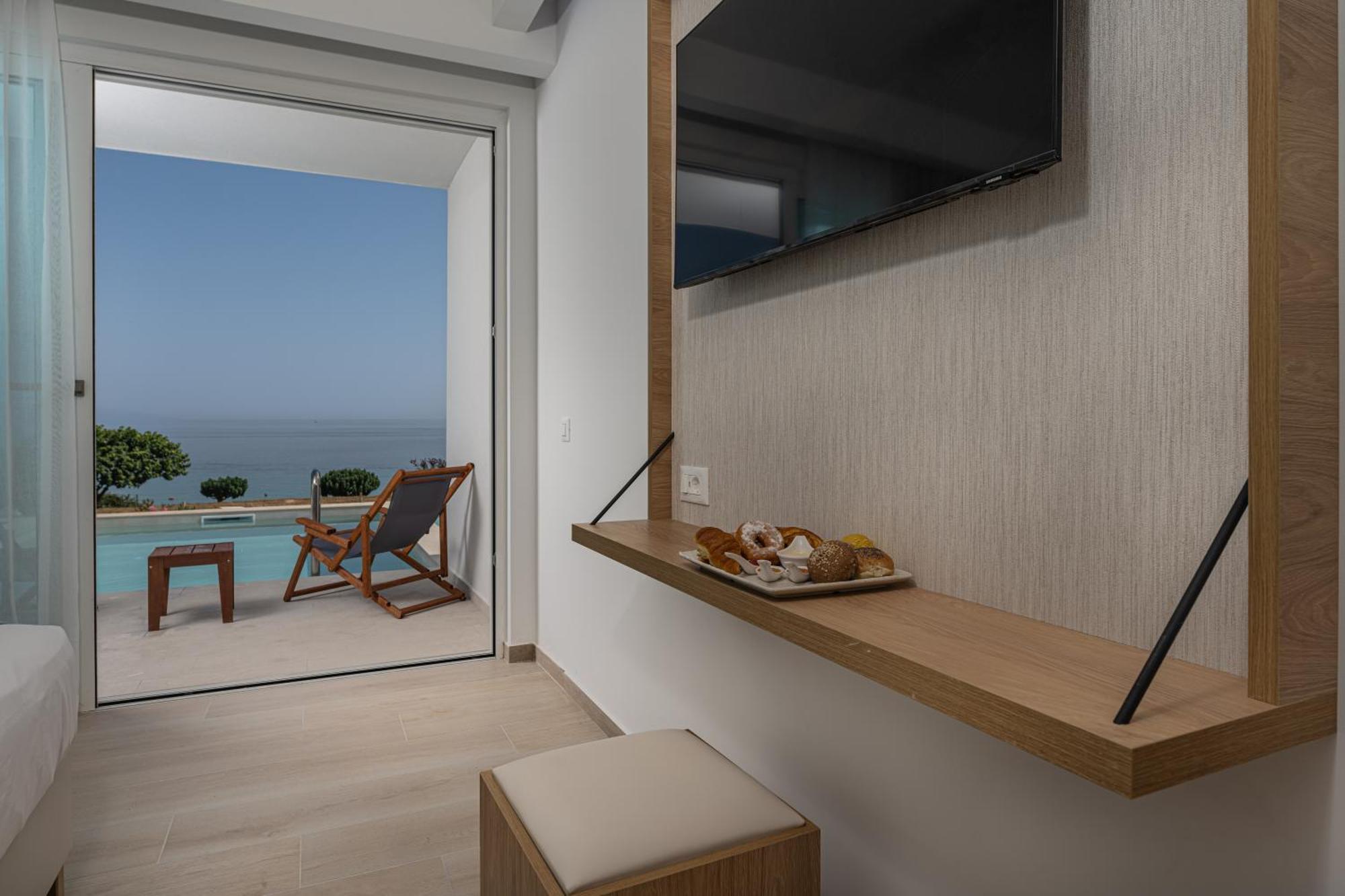 Mirage Bleu Hotel تراغاكي المظهر الخارجي الصورة