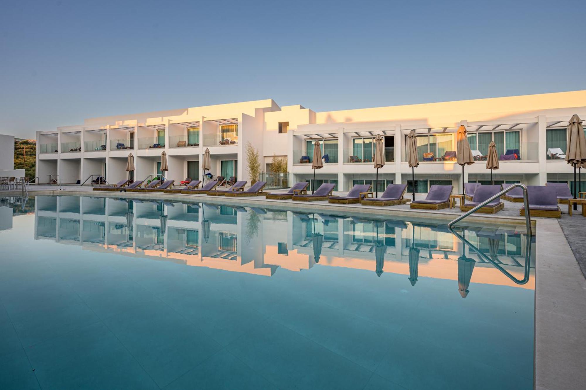 Mirage Bleu Hotel تراغاكي المظهر الخارجي الصورة