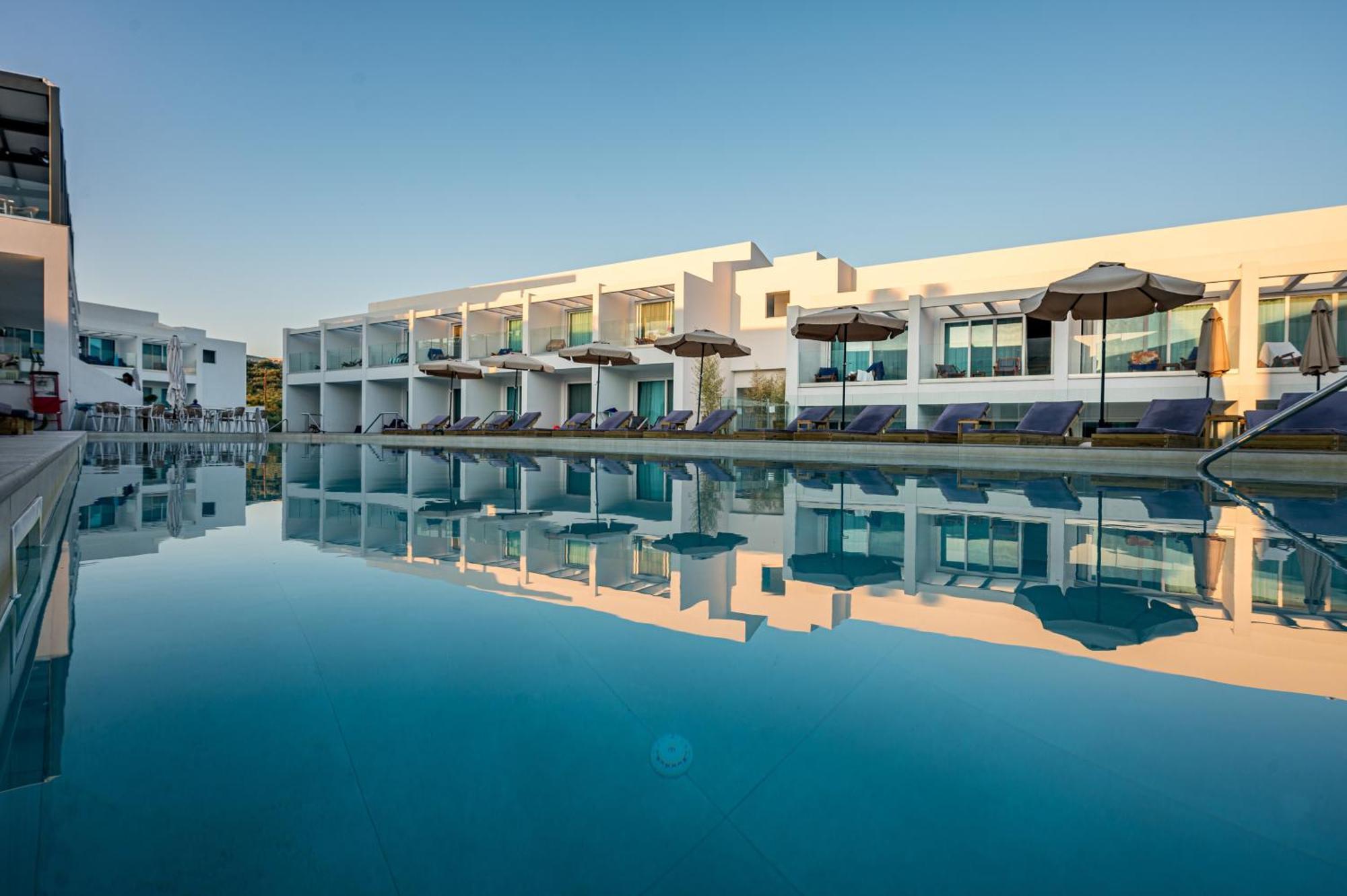 Mirage Bleu Hotel تراغاكي المظهر الخارجي الصورة