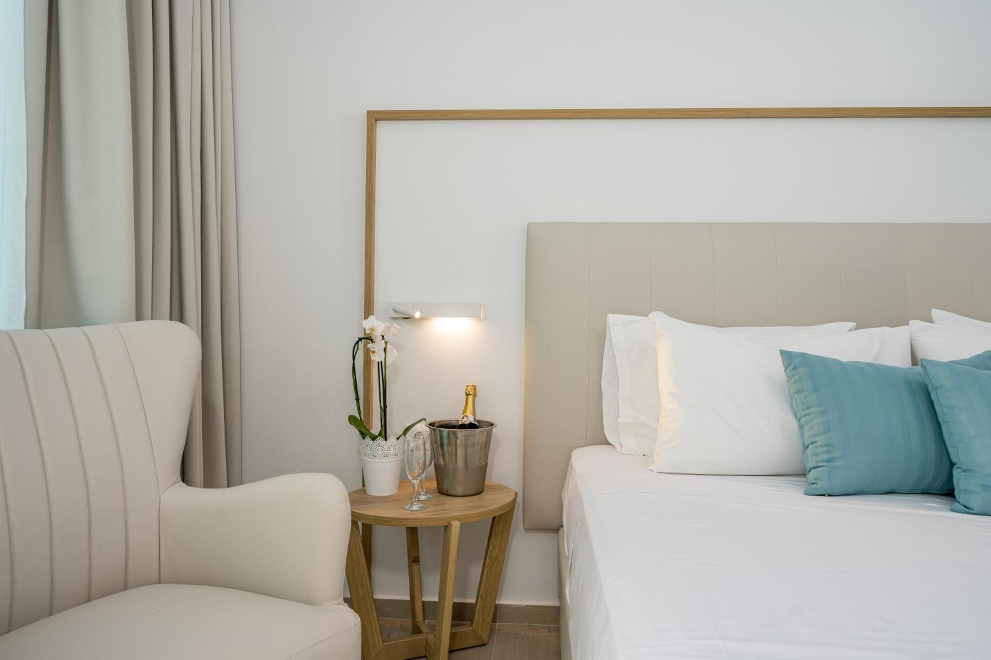 Mirage Bleu Hotel تراغاكي المظهر الخارجي الصورة