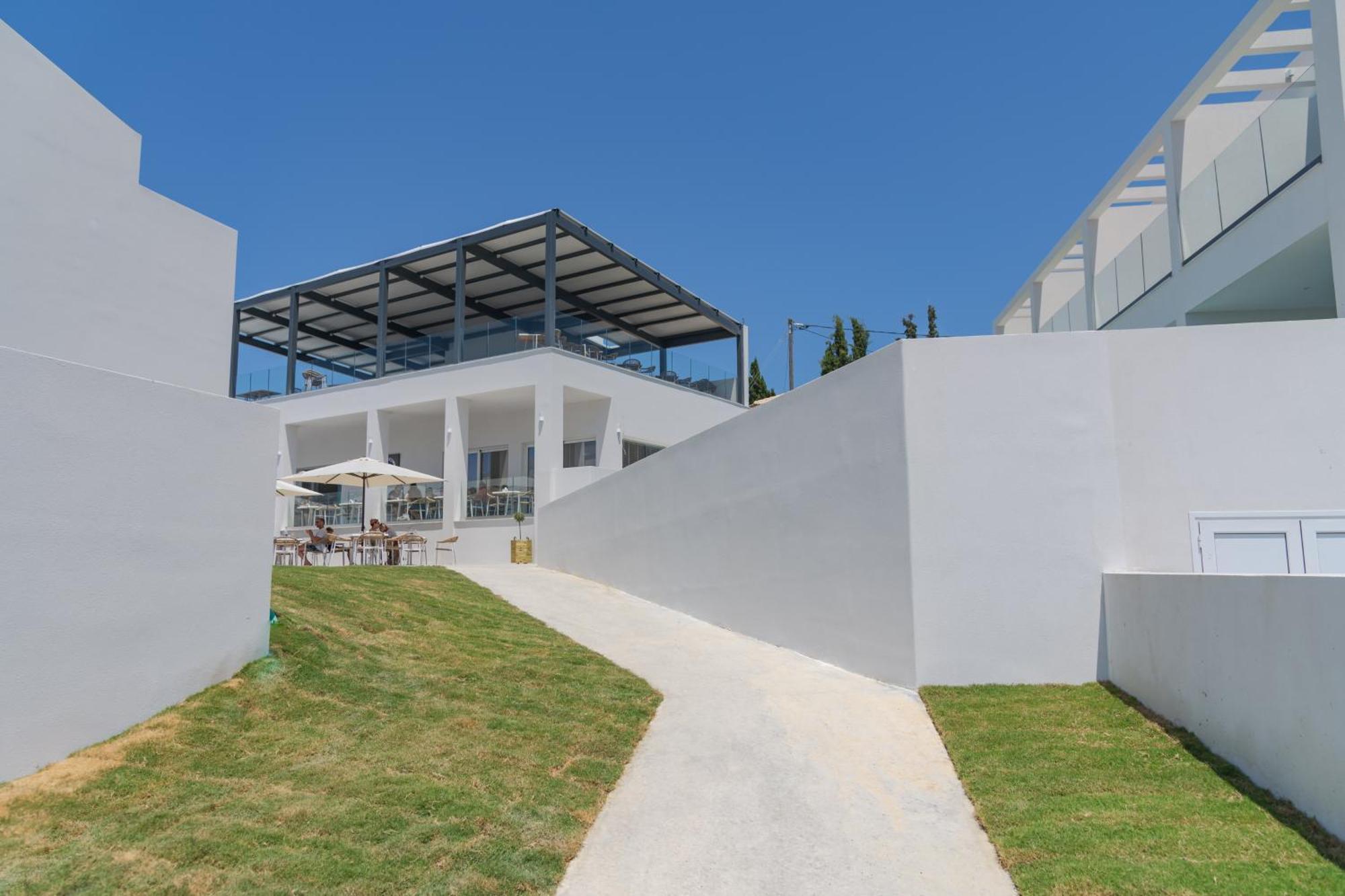 Mirage Bleu Hotel تراغاكي المظهر الخارجي الصورة